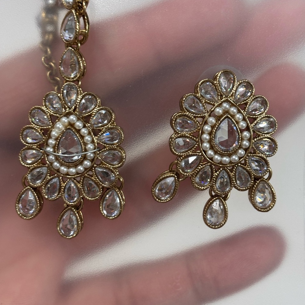 Indian Teardrop Earrings and tikka set